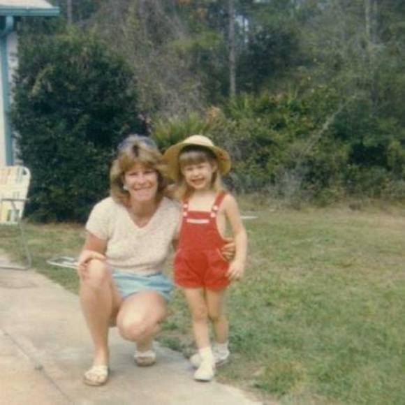 Meet your Posher, Joan - Picture 1 of 1